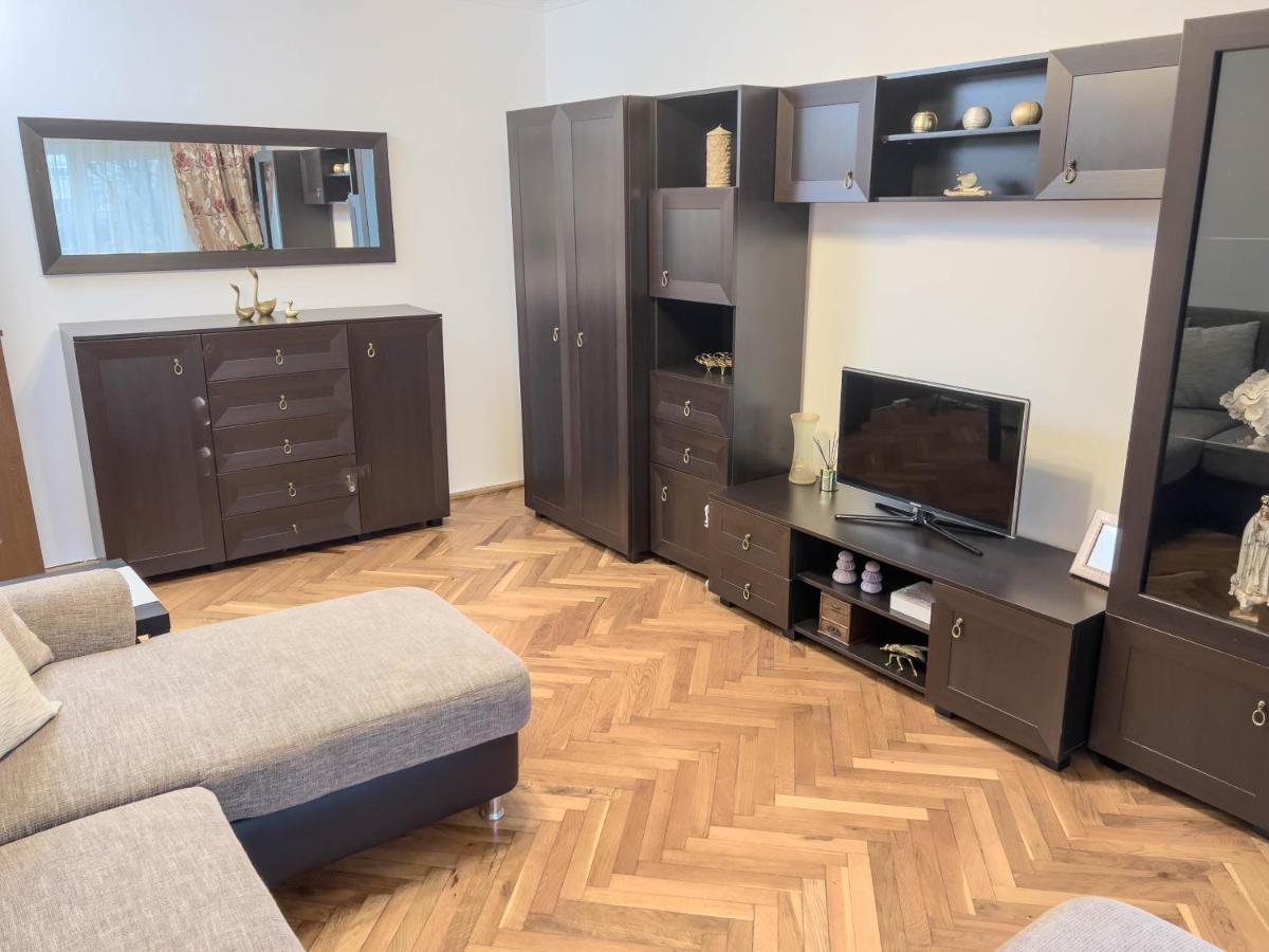 Oradea Comfort Corner Exteriör bild