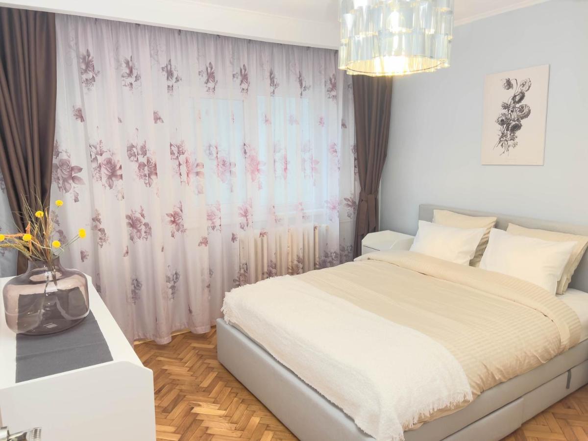 Oradea Comfort Corner Exteriör bild