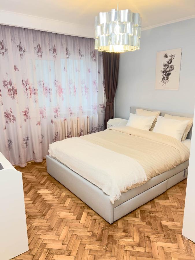 Oradea Comfort Corner Exteriör bild