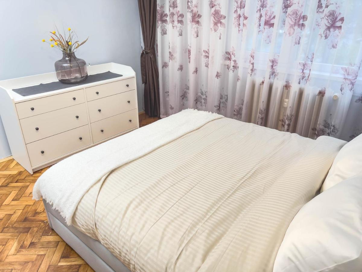 Oradea Comfort Corner Exteriör bild
